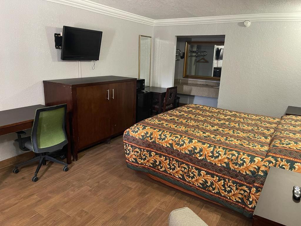 Budget Inn And Suites Crowley Extérieur photo
